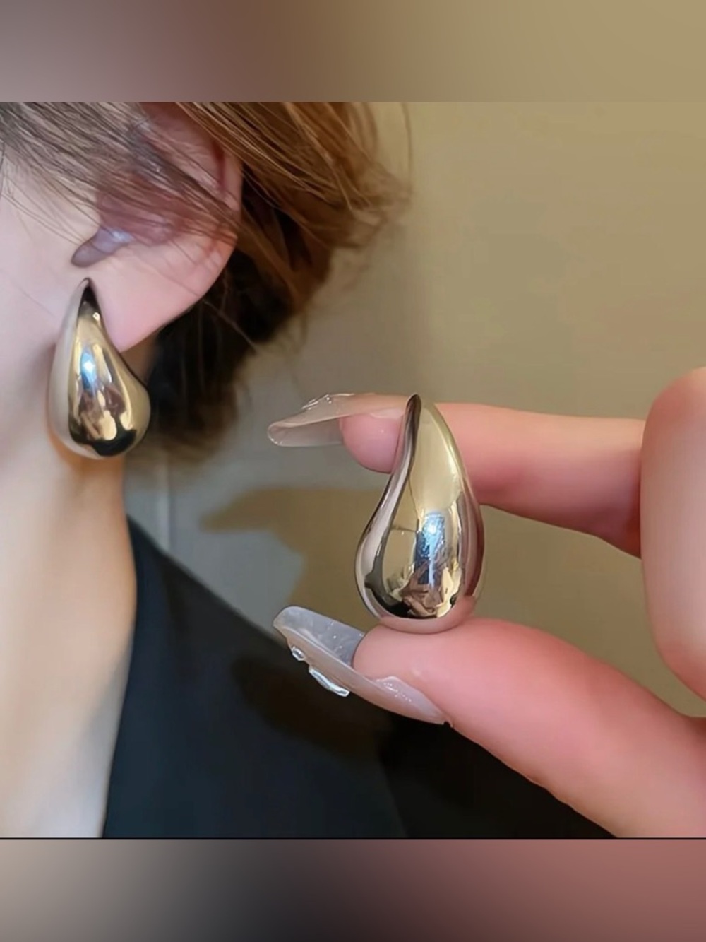 Sleek Teardrop Raindrop Silver Earrings